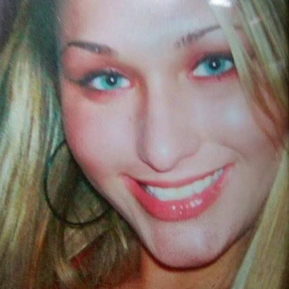 Meet your Posher, Jessica - Picture 1 of 1